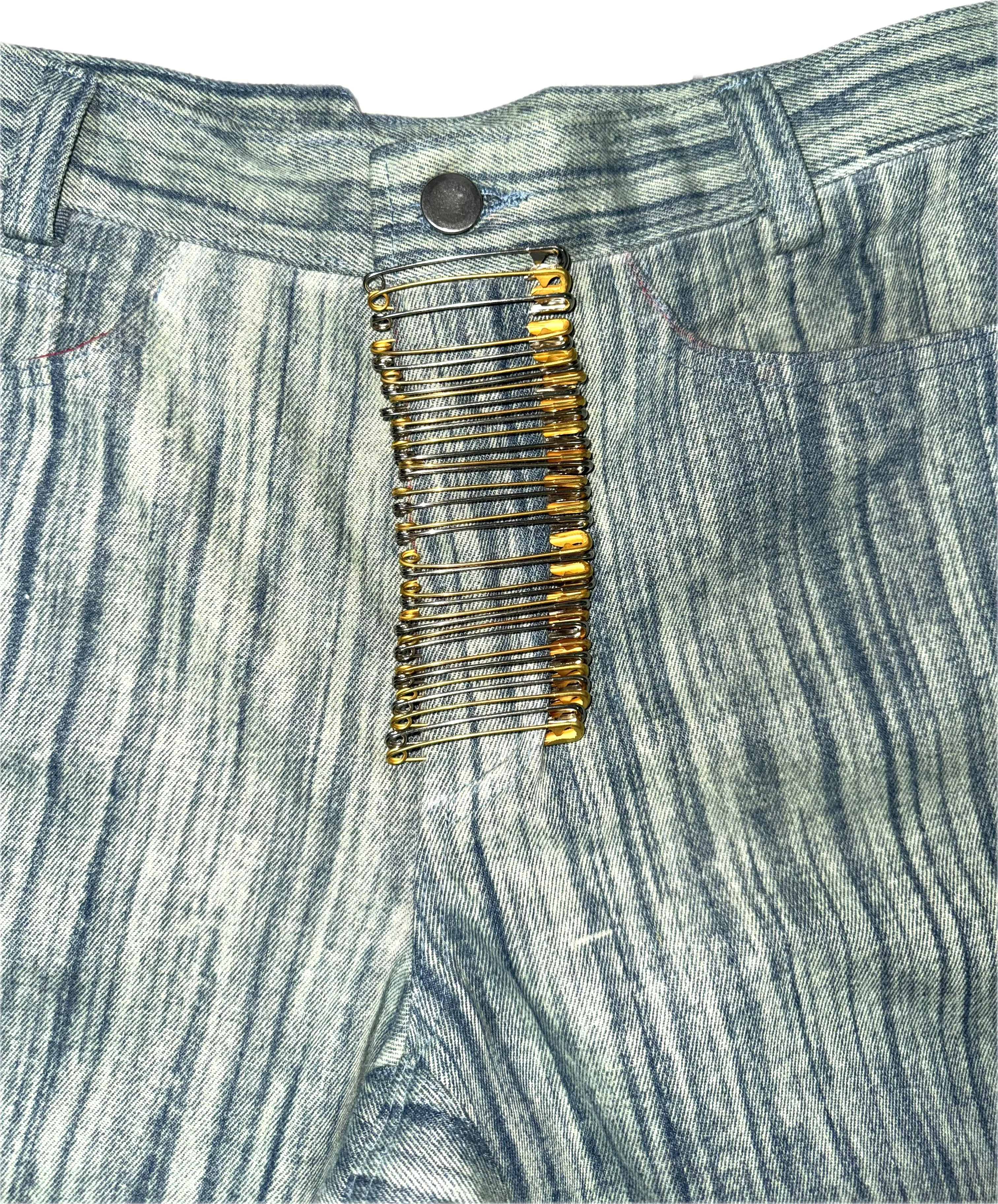 “ AZUL WOODGRAIN “ FLARE DENIMS