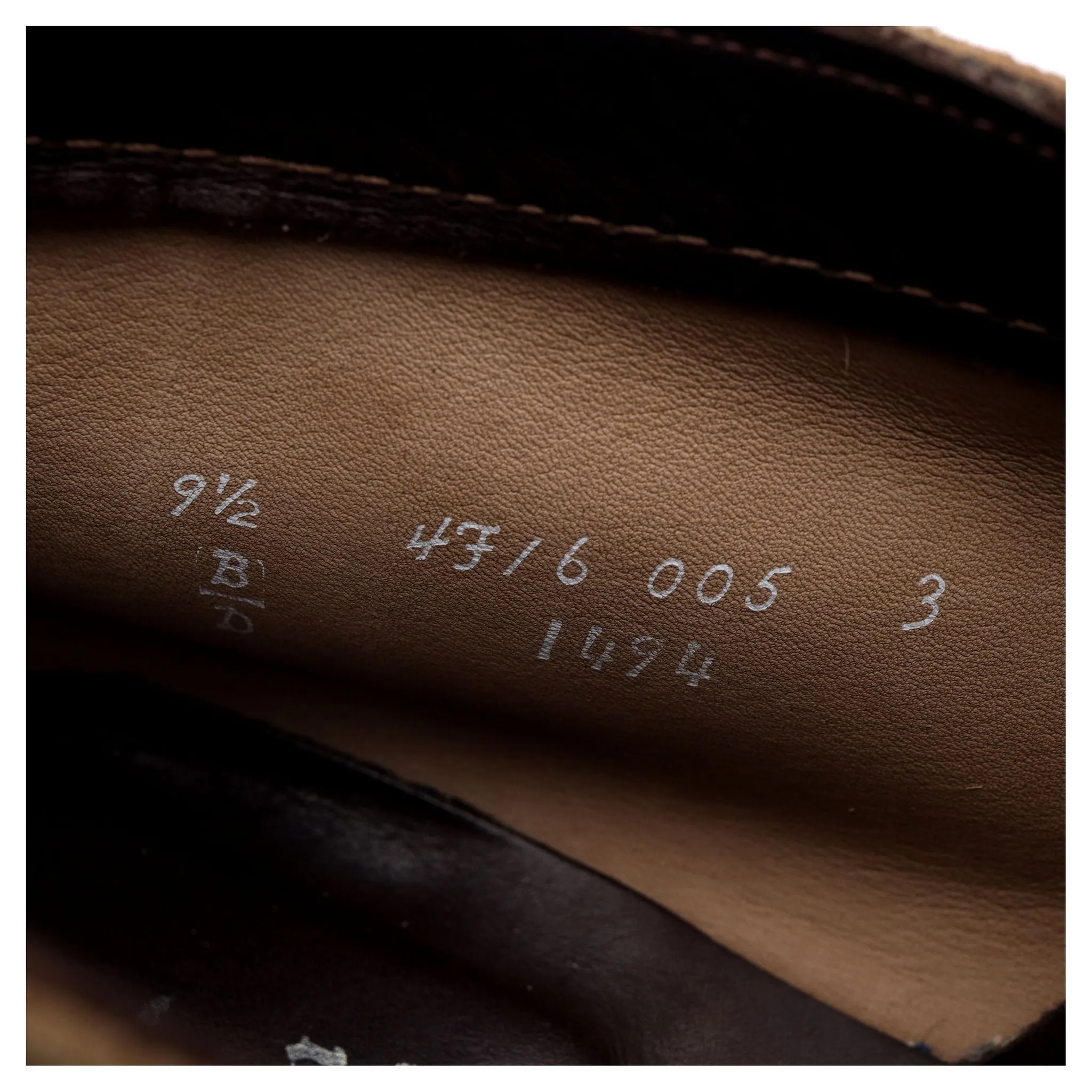 '1494' Sand Brown Suede Chukka Boots UK 8.5 US 9.5