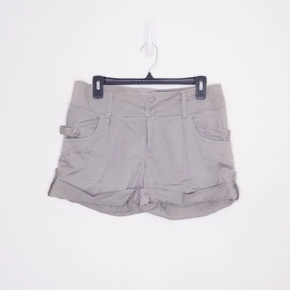 Alice &amp; Olivia Women's Shorts Size 8 Gray Khaki Bottoms