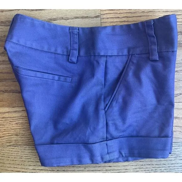 Alice   Olivia Women’s Chinos Shorts Purple Stretch Slant Pockets Low Rise Sz 2