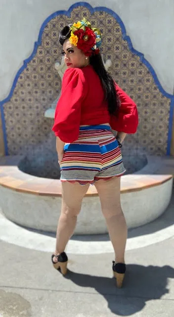 Amarra High-Waisted Shorts Serape
