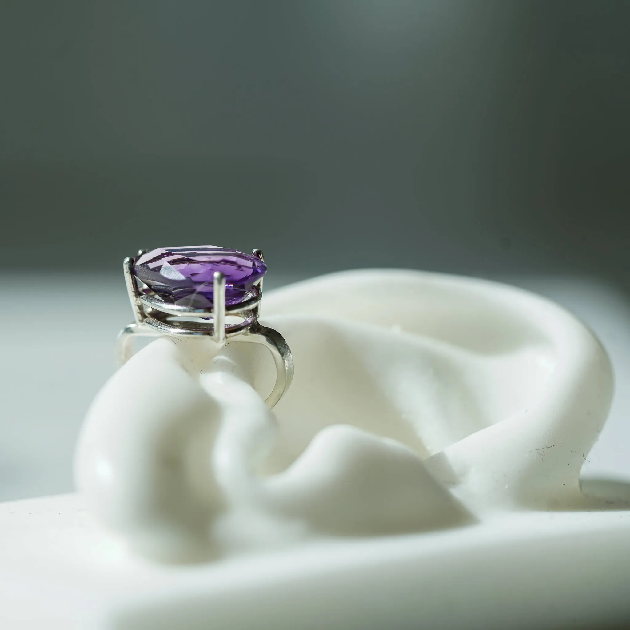 Amethyst ear cuff in silver