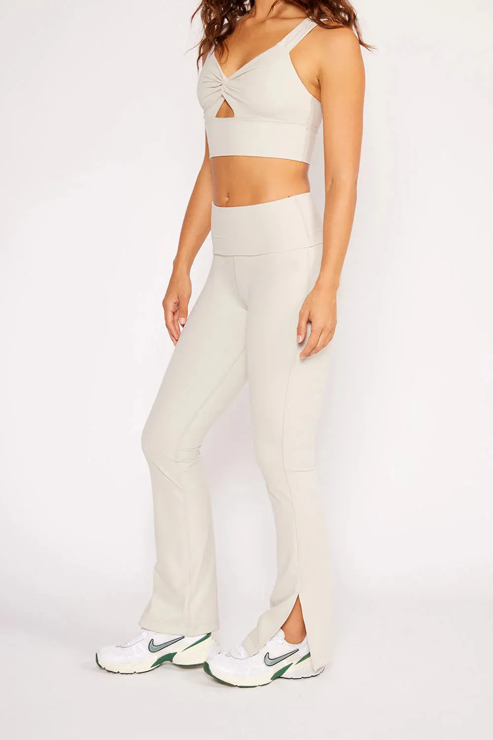 Angel flare legging