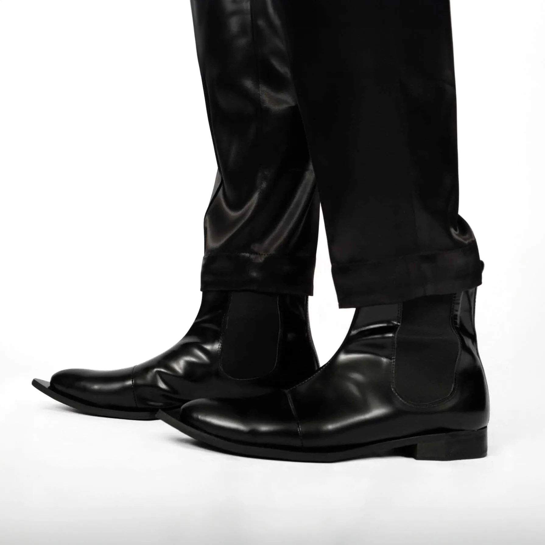 Ankle Cut Leather Boots with Pointed Toes