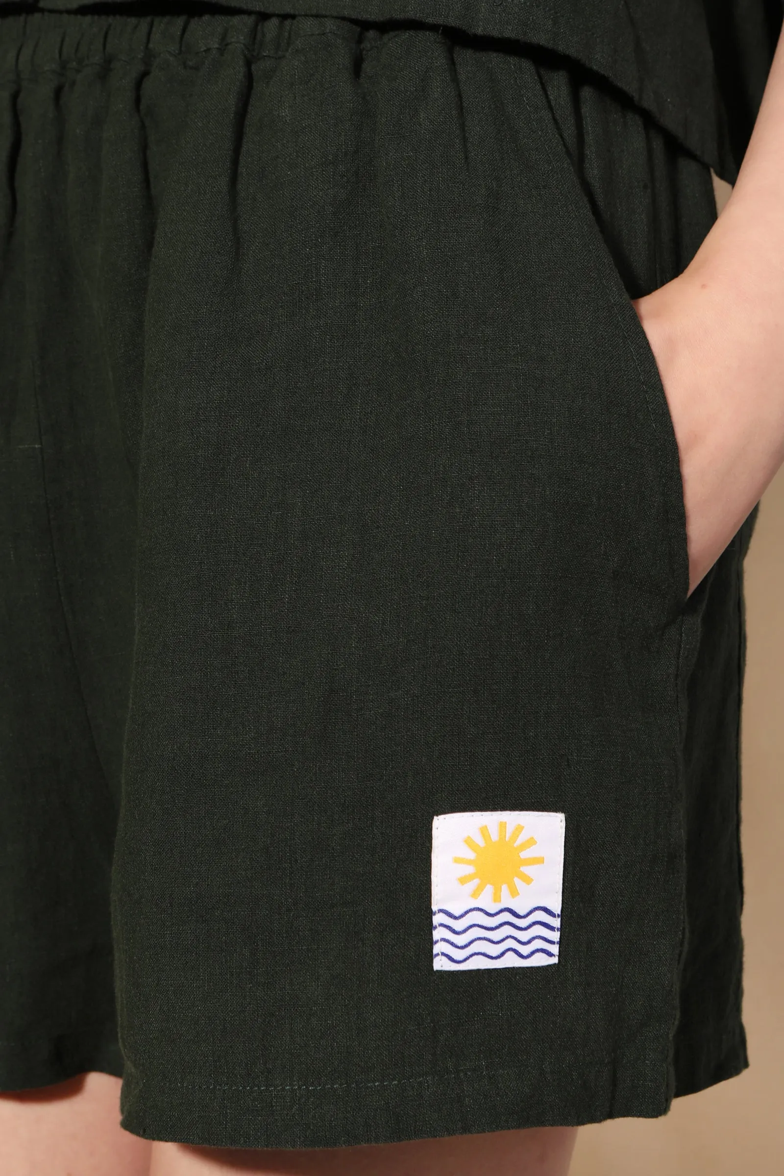 Basic Linen Shorts Forest Green