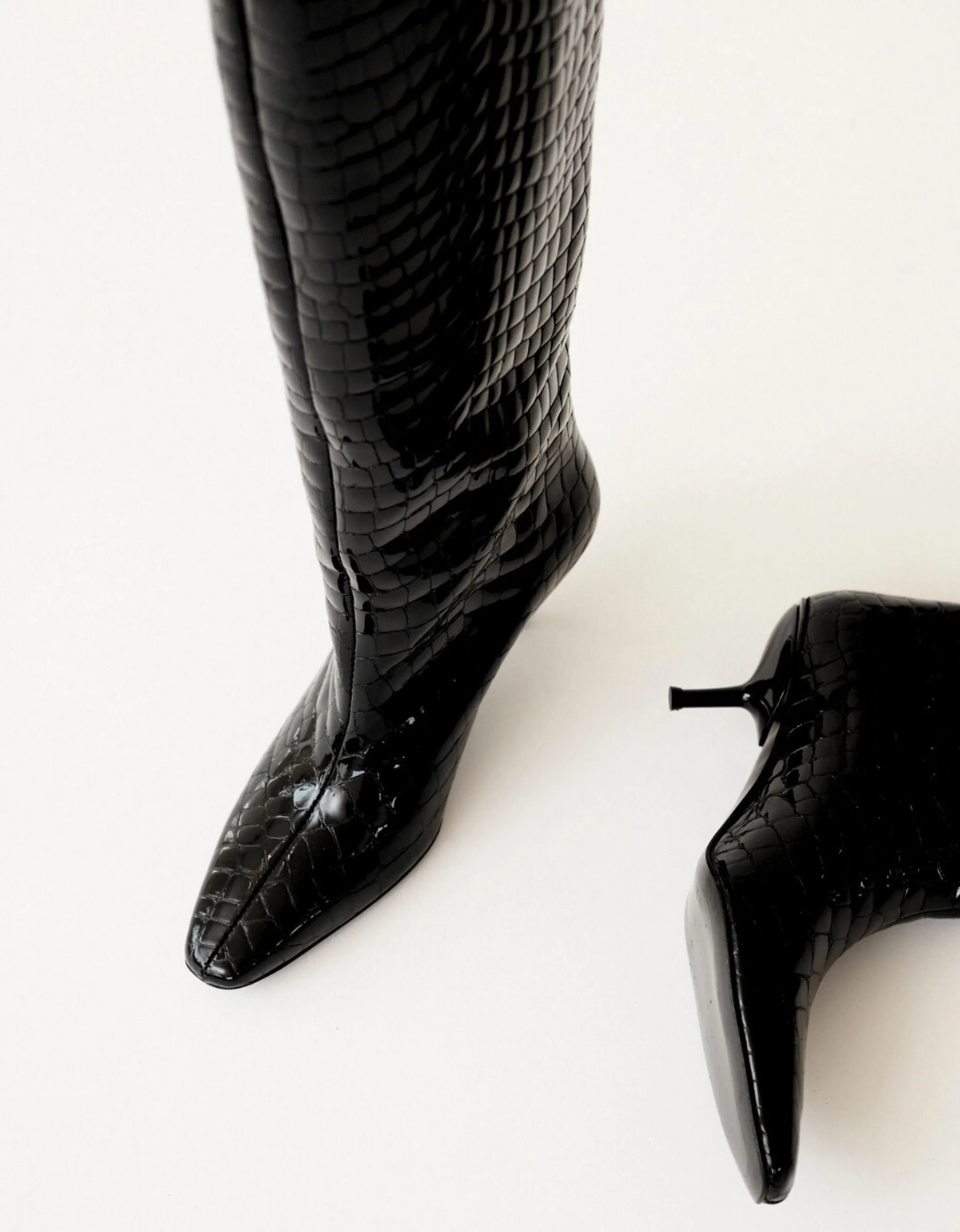 Bettina - Black Croc