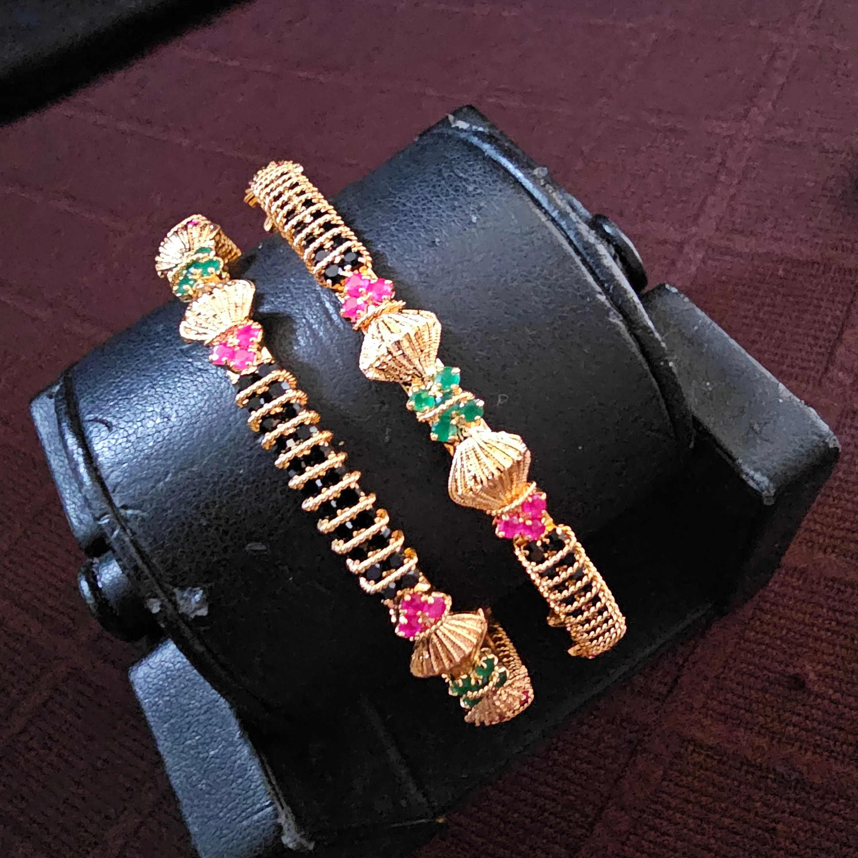 Black beads Bangles