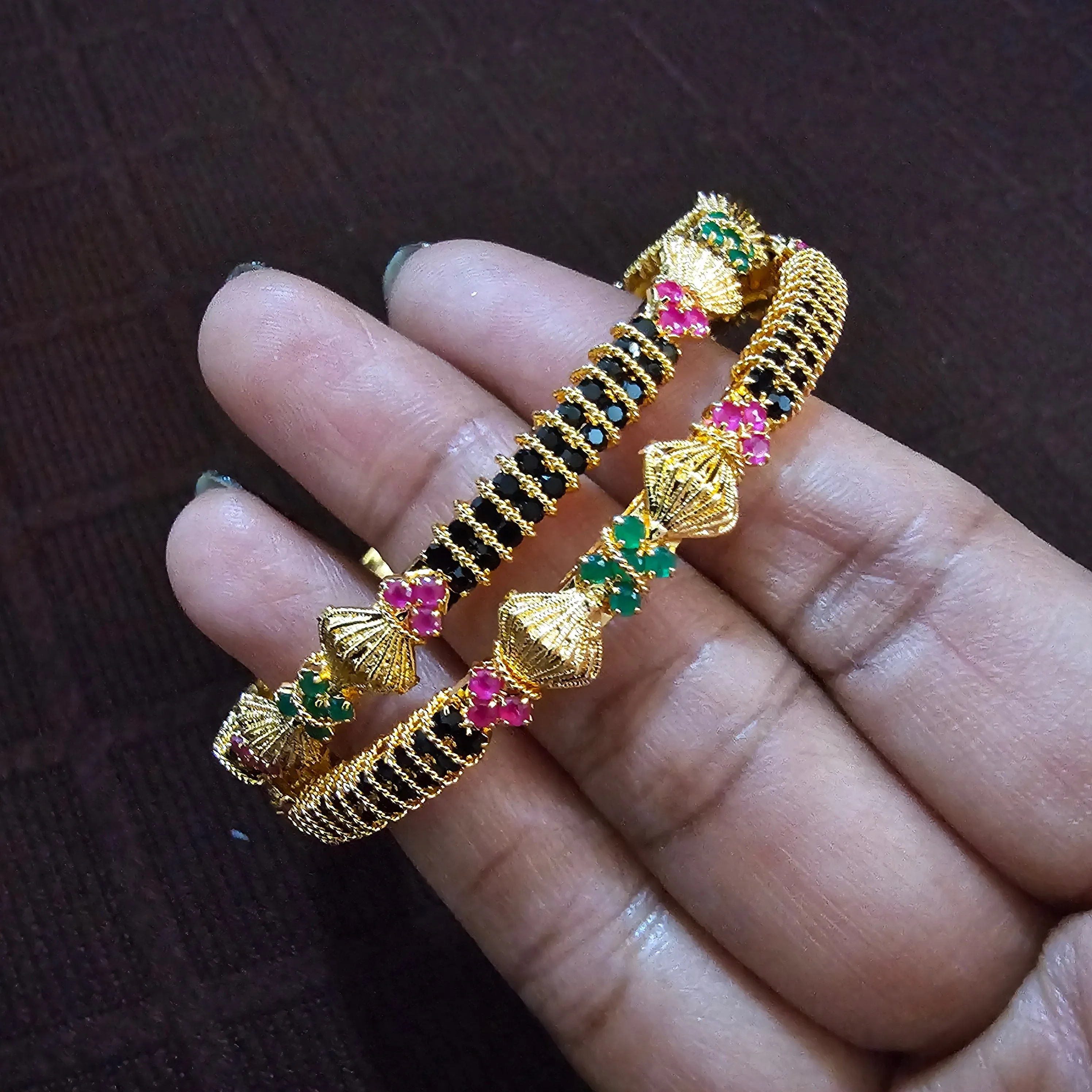 Black beads Bangles