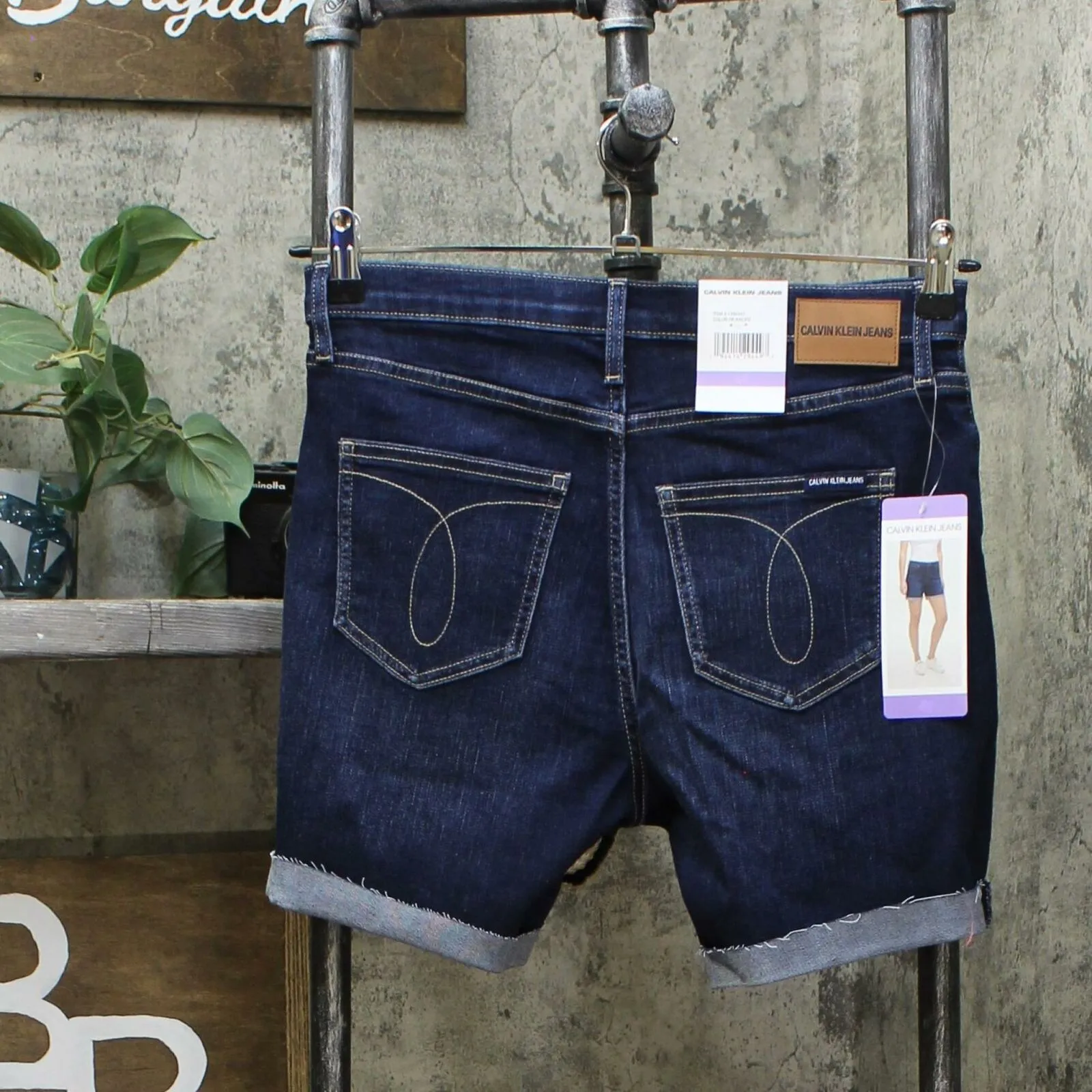 Calvin Klein Jeans Women's Stretch Denim Roll Cuff Jean Shorts