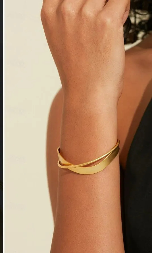 Children's, Teens' and Mothers' Bangles:  Surgical Steel, Gold IP,  Bangle with Gift Box