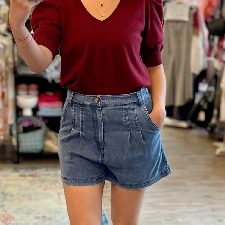 City Stroll High-Waisted Pleated Tencel Shorts