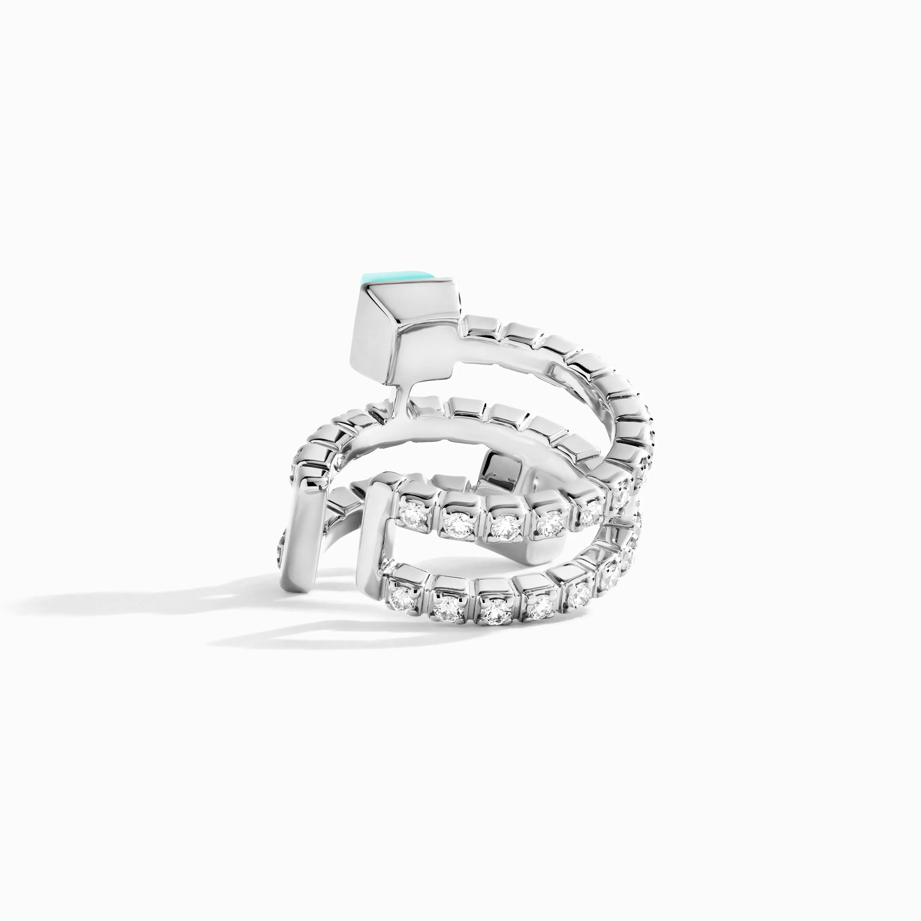 Cleo Lotus Twist Ear Cuff (Single R)
