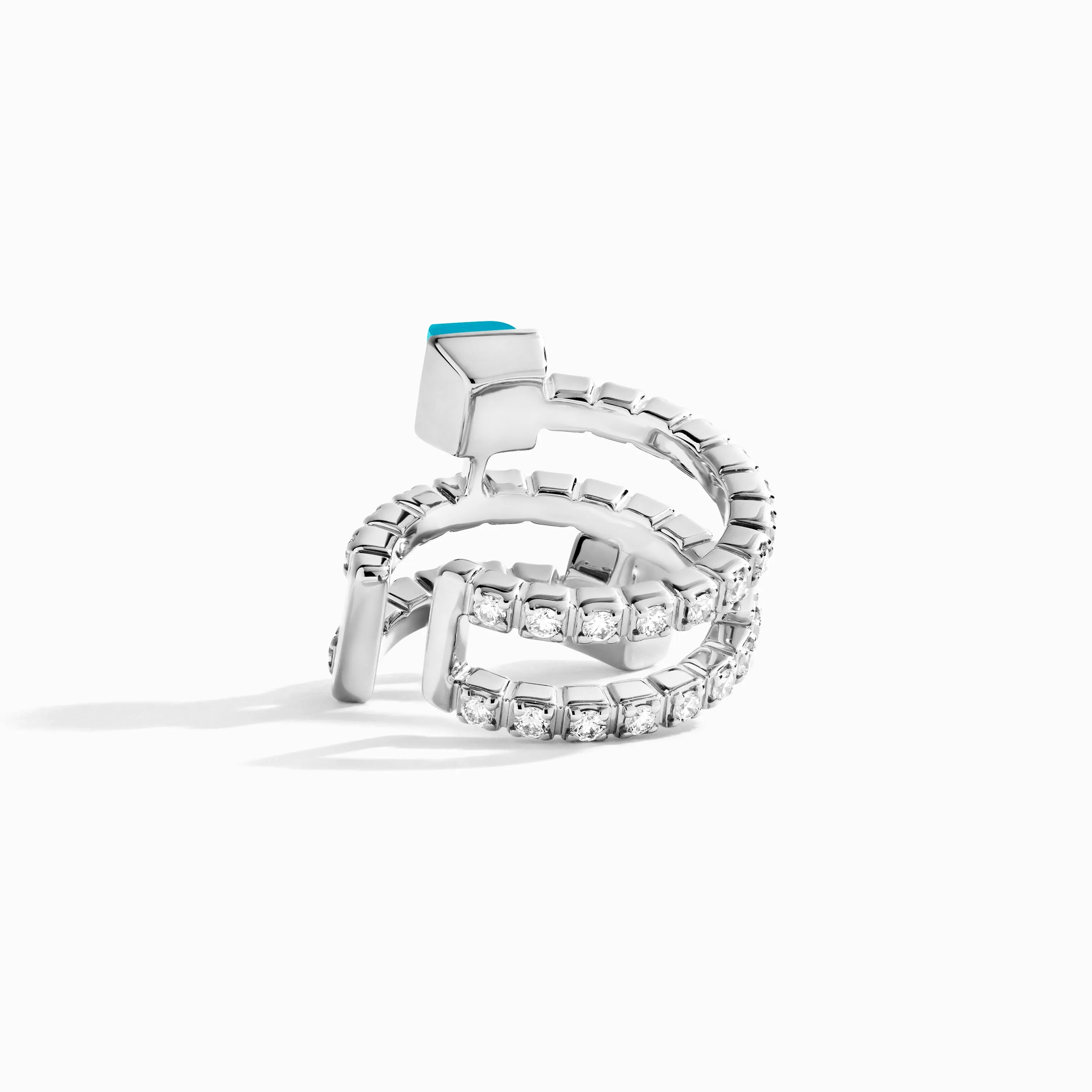Cleo Lotus Twist Ear Cuff (Single R)