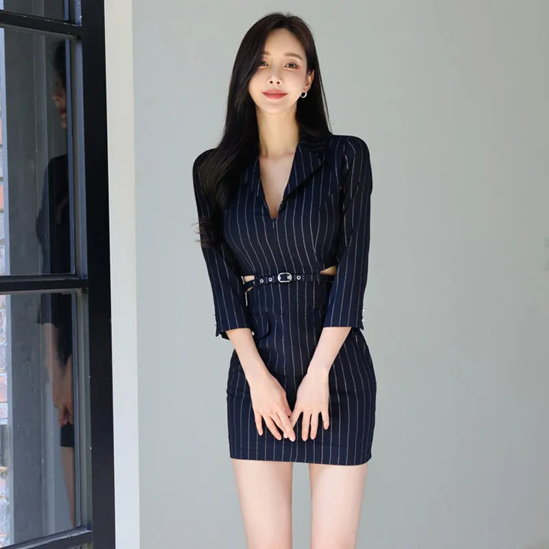 CM-DY026069 Women Elegant Seoul Style Stripe Collar Neckline 3/4 Sleeve Mini Dress