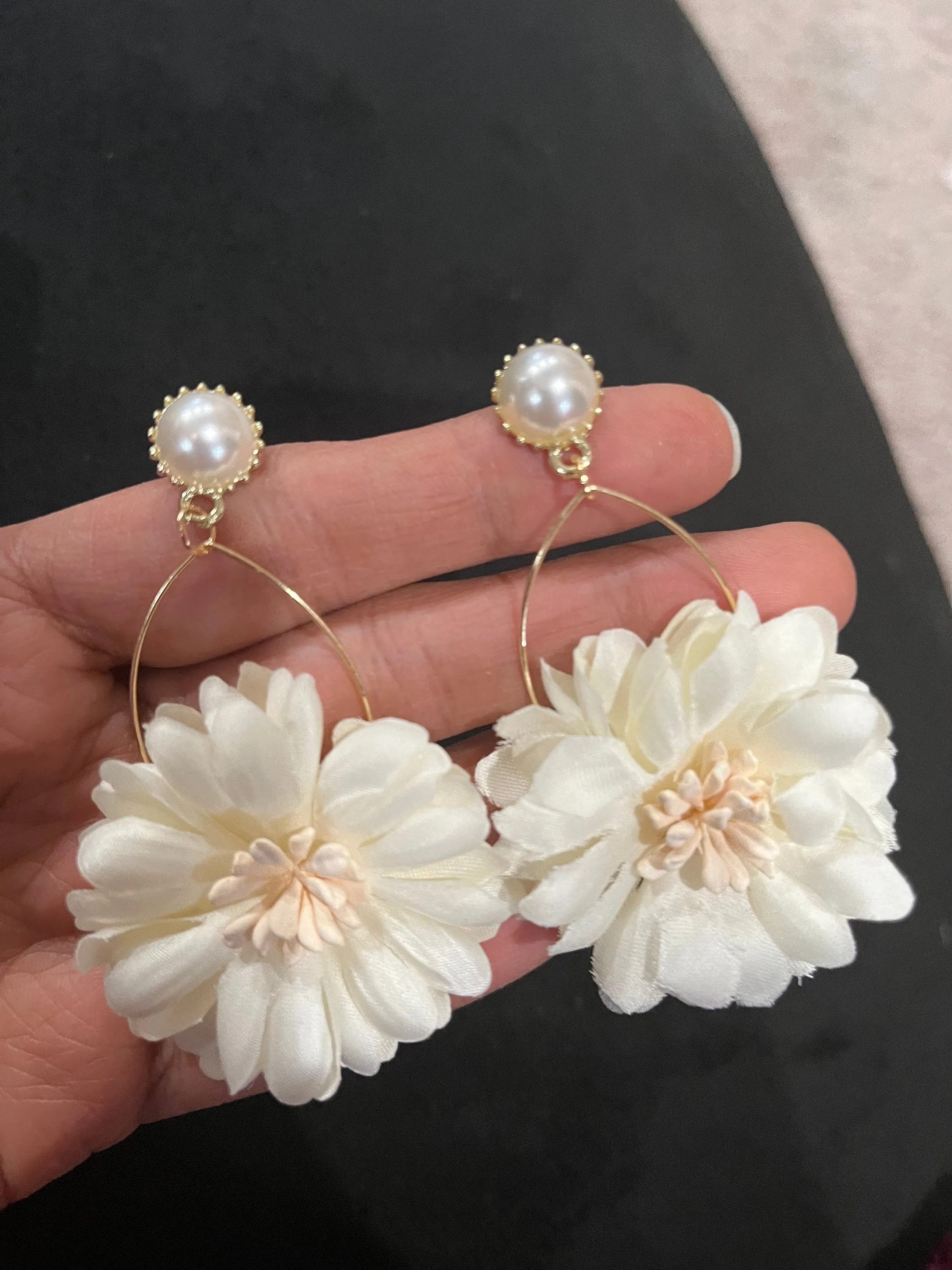 Cream flower earrings , cream off white feathered earrings , Pearl White earrings , fabric  earrings , long white earrings floral