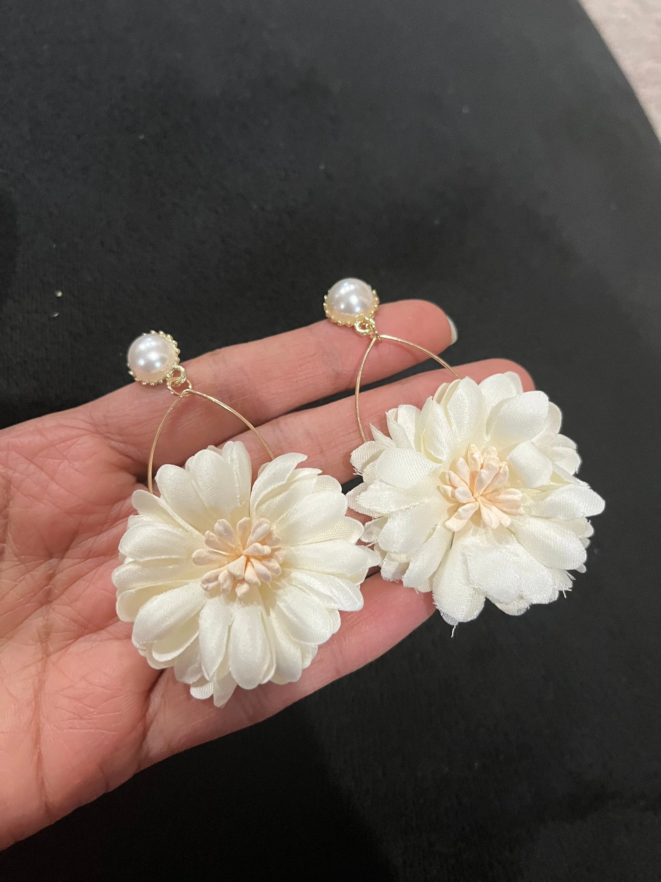 Cream flower earrings , cream off white feathered earrings , Pearl White earrings , fabric  earrings , long white earrings floral