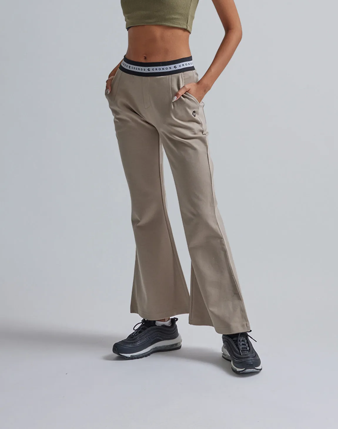 CRONOS WOMEN CALF LOGO FLARE PANTS【BEIGE】
