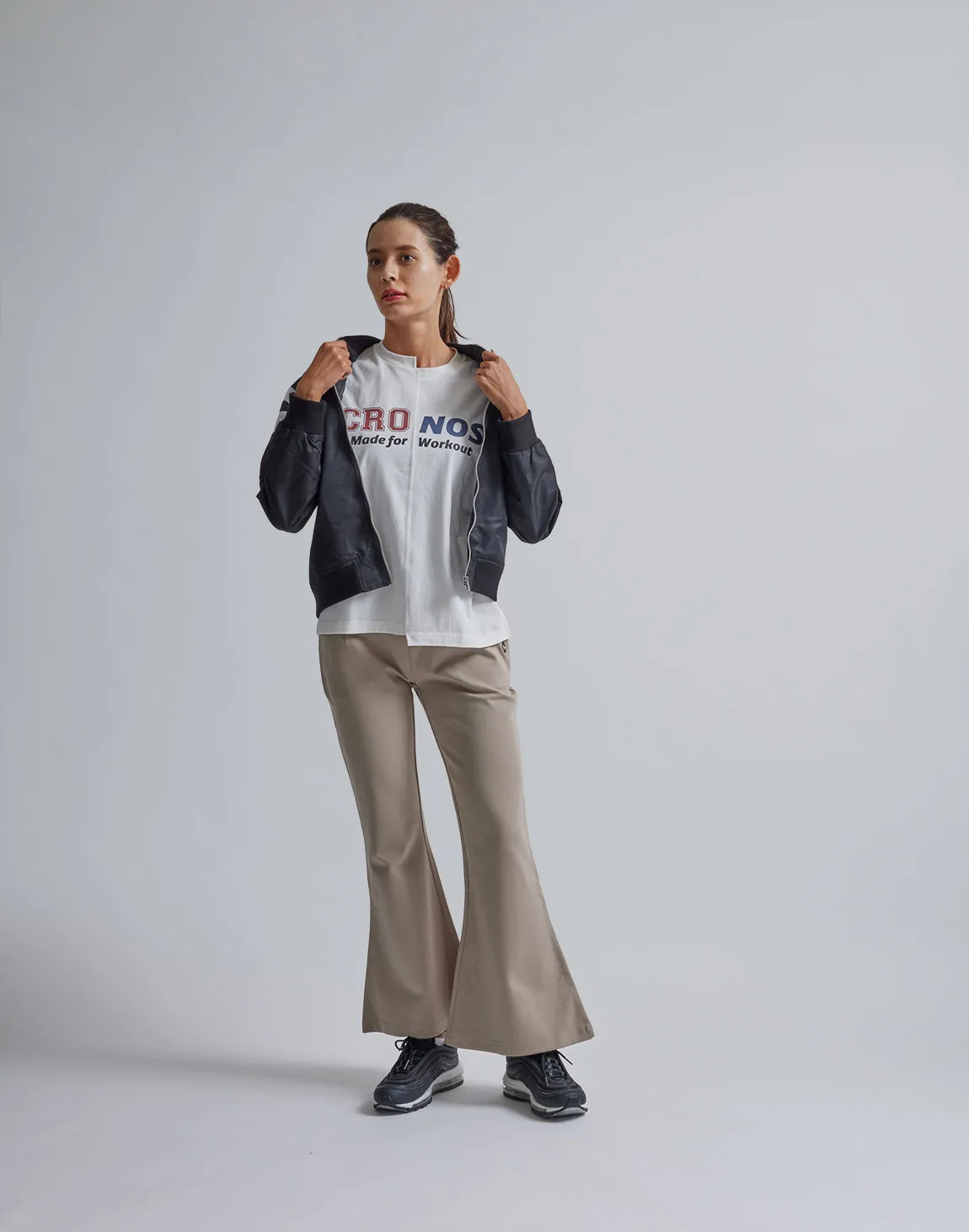 CRONOS WOMEN CALF LOGO FLARE PANTS【BEIGE】