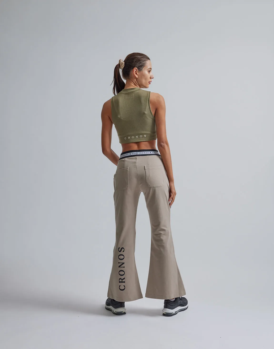 CRONOS WOMEN CALF LOGO FLARE PANTS【BEIGE】