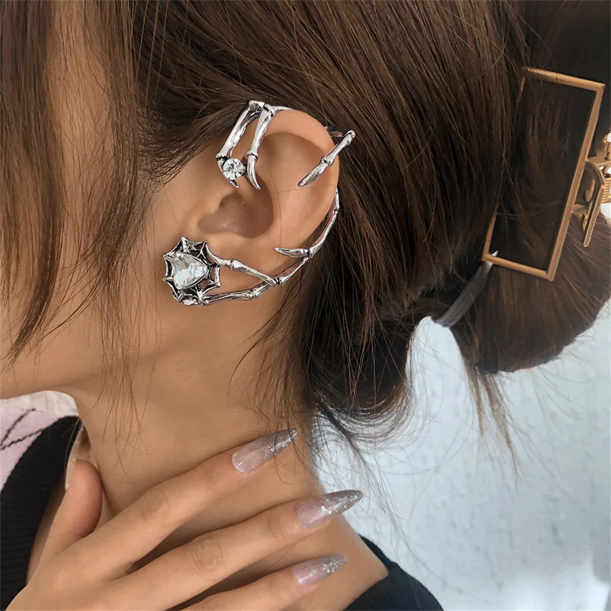 Crystal & Cubic Zirconia Silver-Plated Claw Ear Cuff