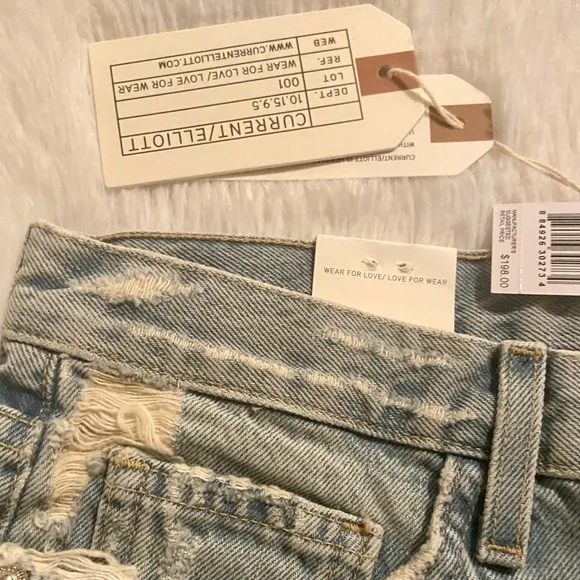Current Elliott The Rolled Boyfriend Shorts in Alta Destroy