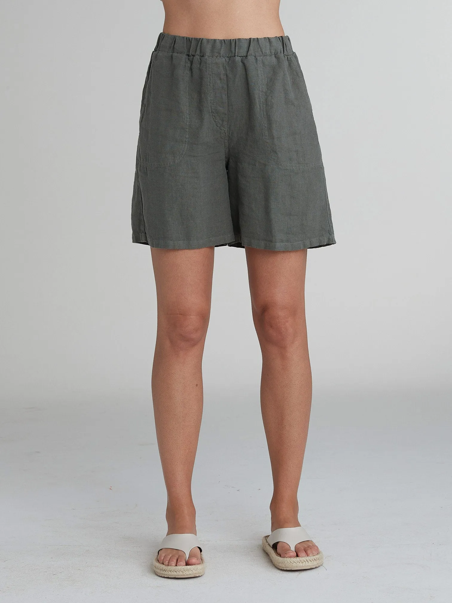 Cut Loose Solid Linen Easy Shorts, Style #4403103