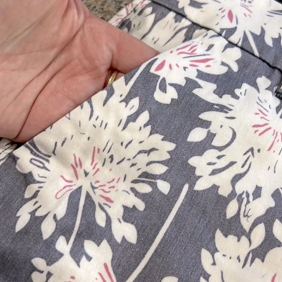 Dear John Finnegan cuffed shorts size 29