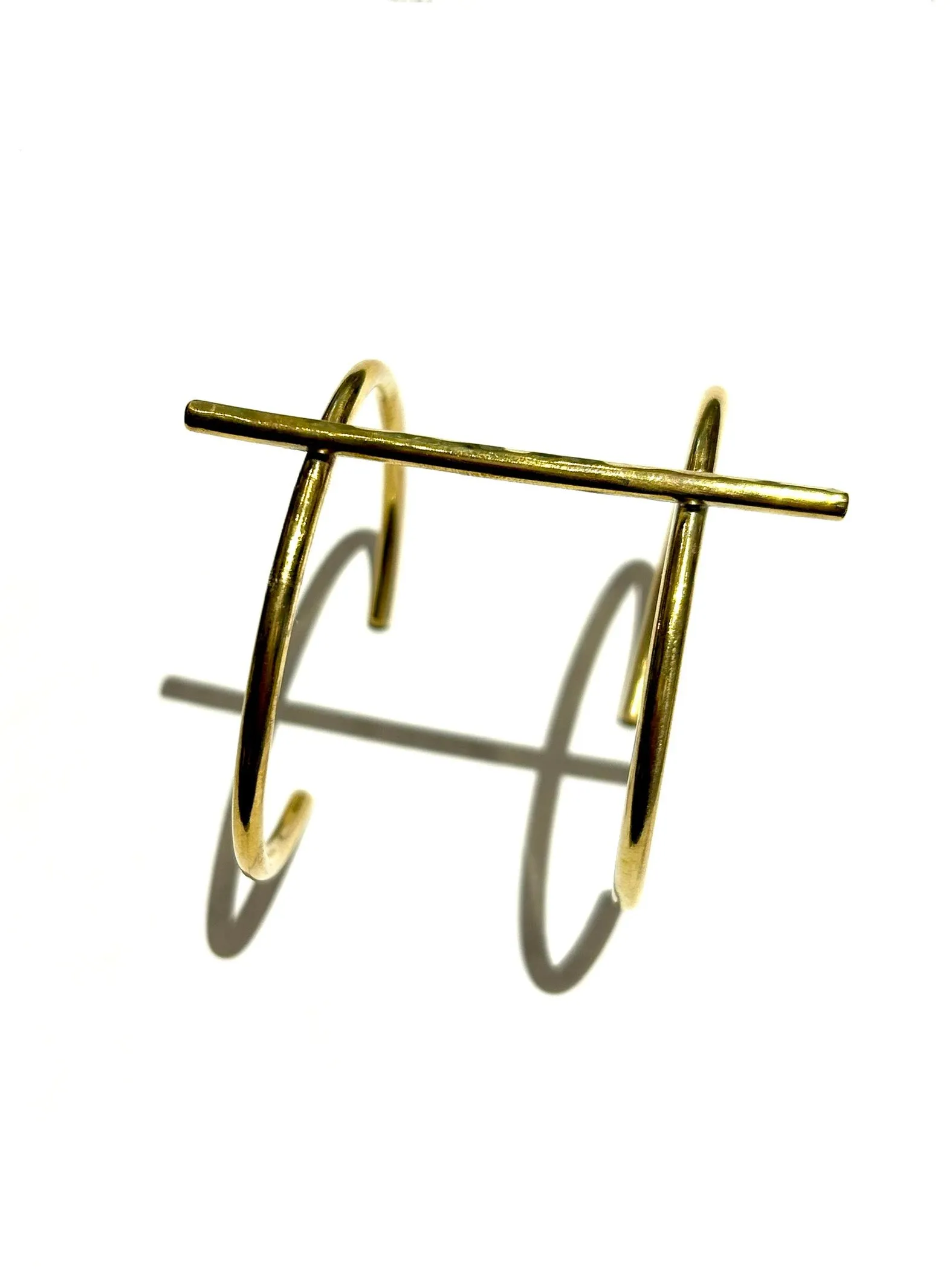 DOS PINCELES- Line Cuff