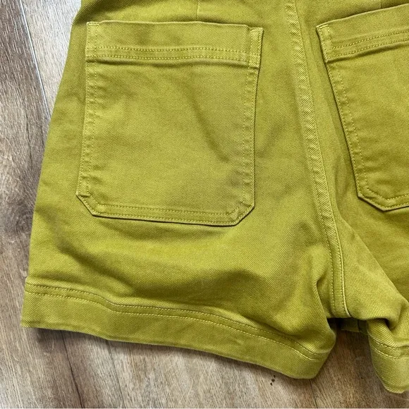 Everlane Chartreuse High Waisted Lime Green Shorts Size 0