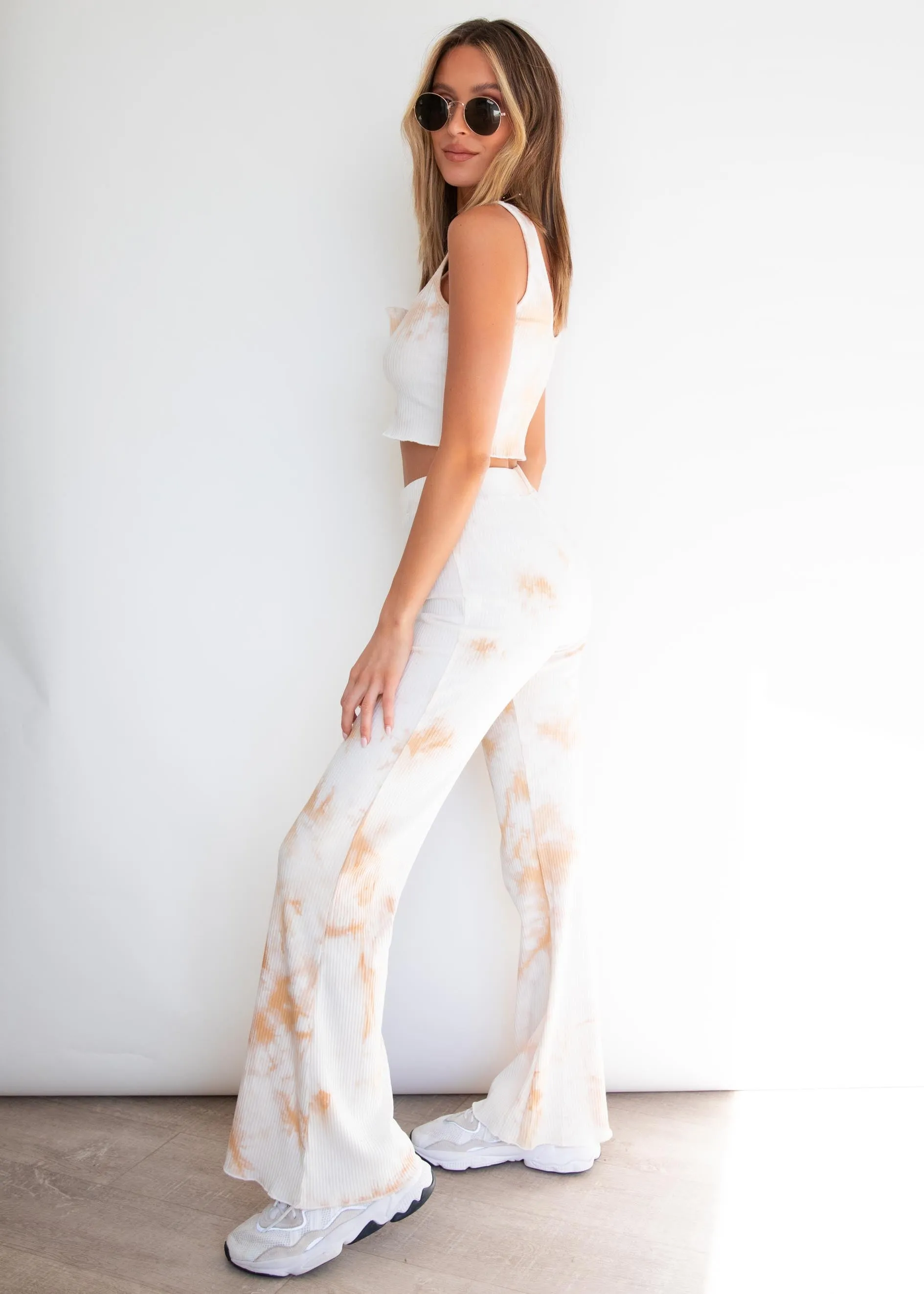 Fleur Knit Flare Pants - Beige Tie Dye