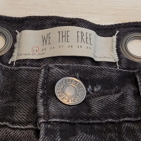 Free People Sashed and Relaxed Grommet Distress Cutoff Denim Shorts Black 24