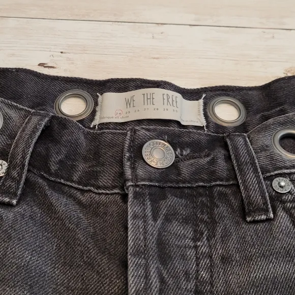 Free People Sashed and Relaxed Grommet Distress Cutoff Denim Shorts Black 24