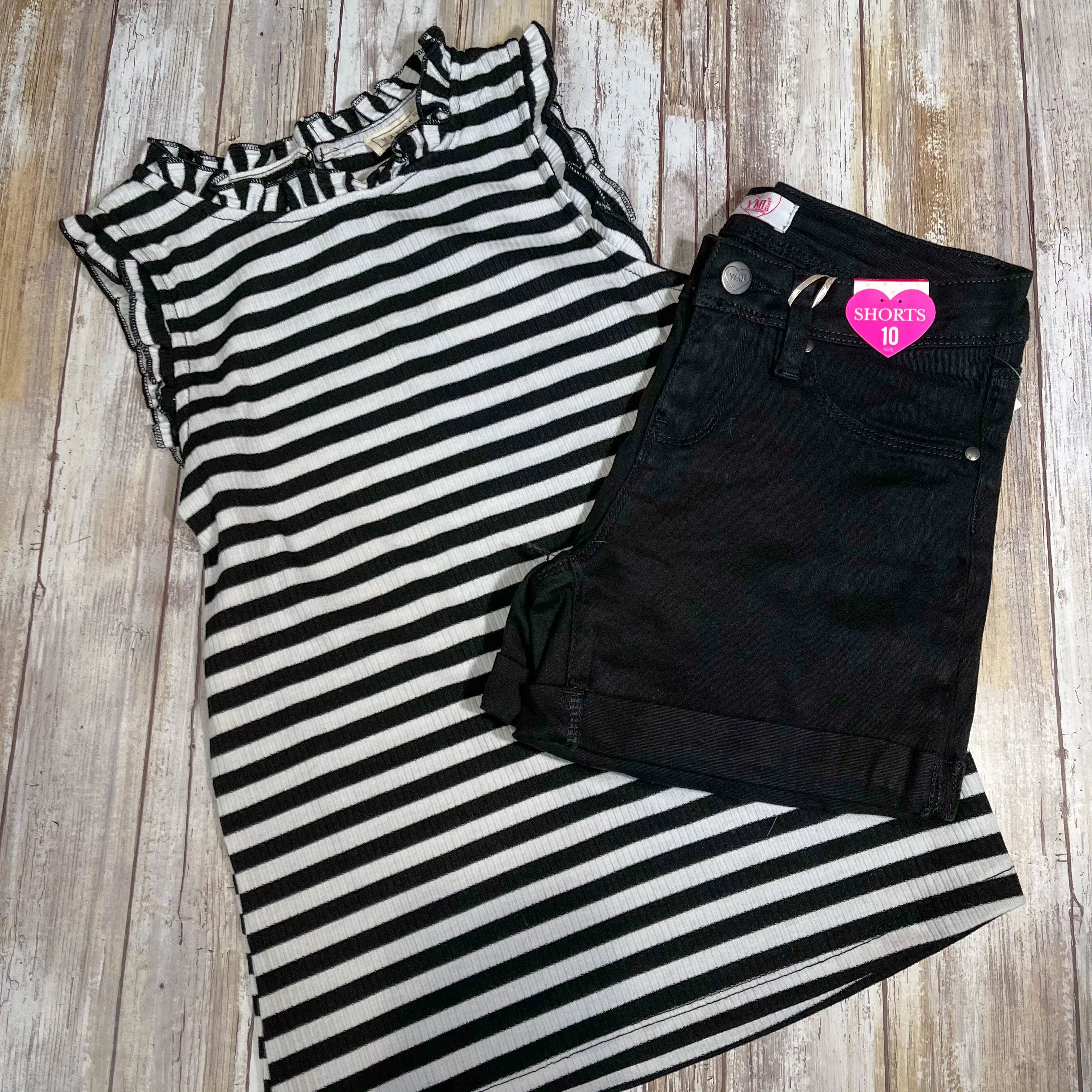 Girls Rolled Cuff Black Short