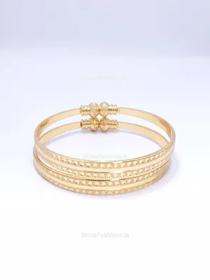 Gold Tone Pattern Detail Bangle Bracelet Set