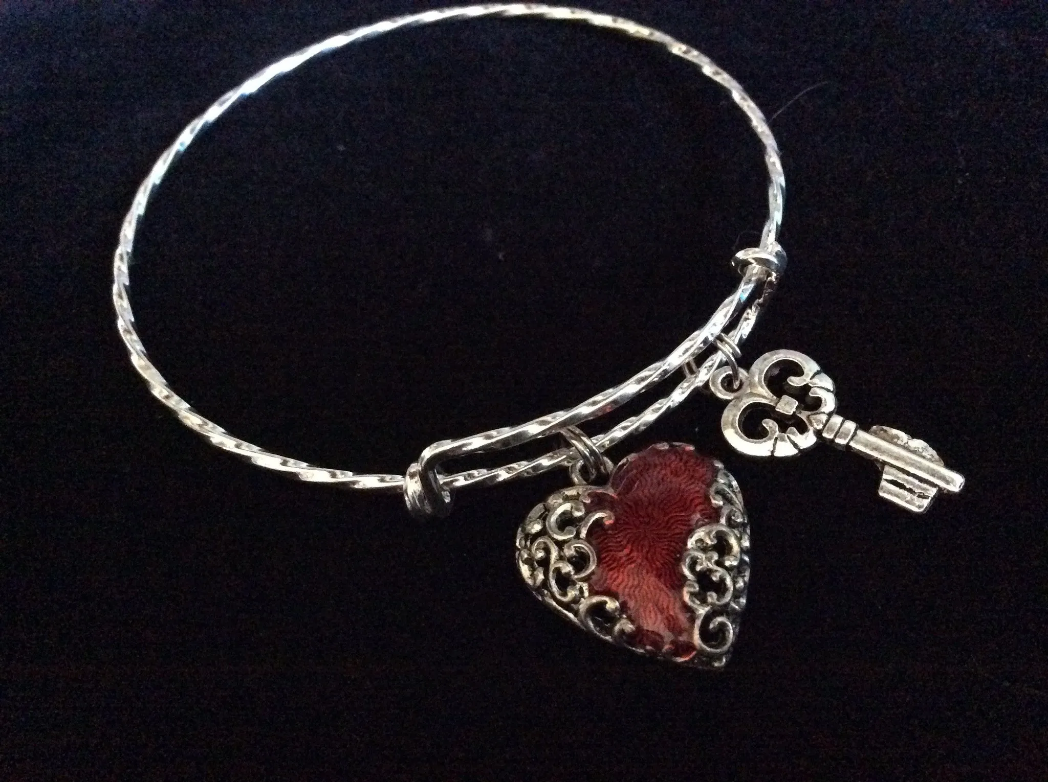 Key to My Heart Expandable Charm Bracelet Adjustable Silver Wire Bangle