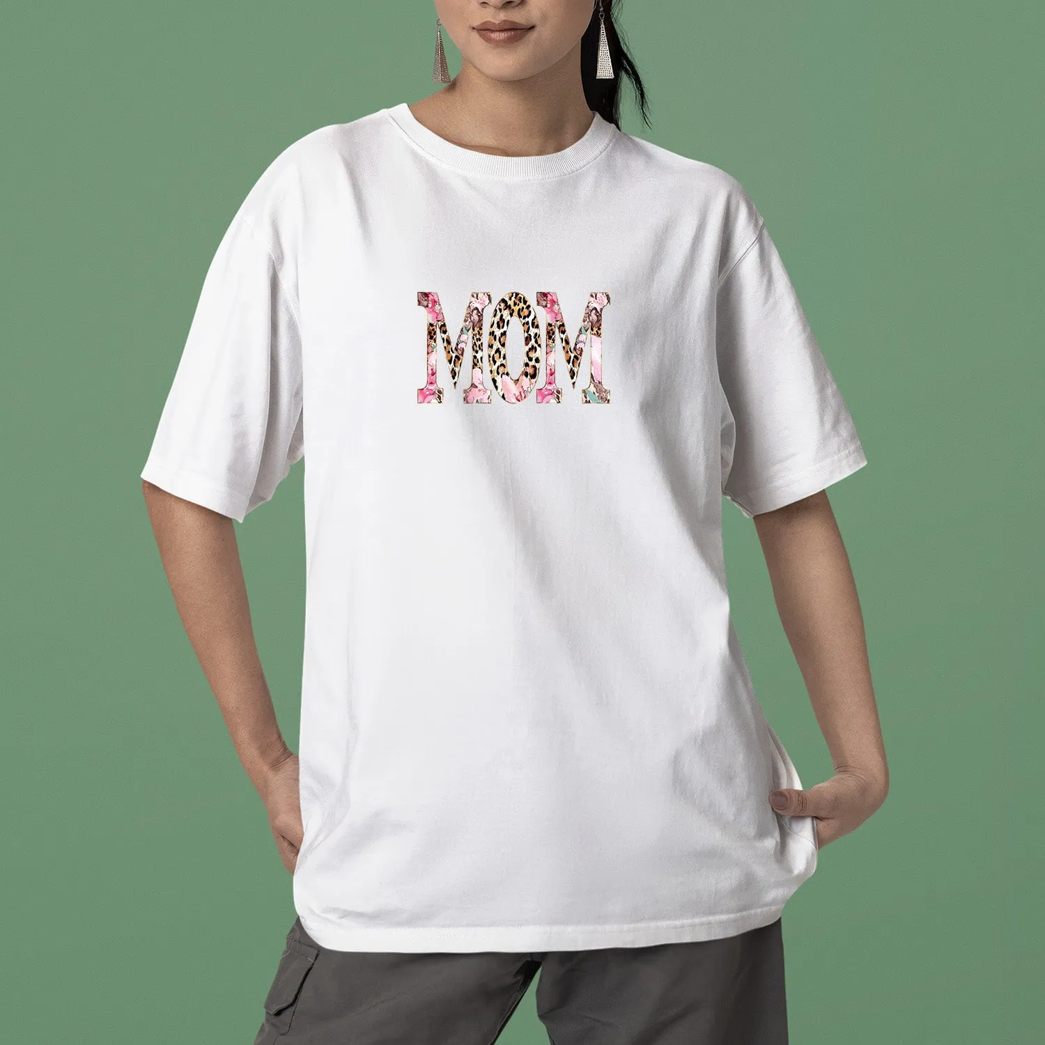 Leopard Print Mom Shirt, Retro Floral Mom T-shirt, Custom Mom Shirt, Mom Flower Shirt, Leopard Mom Life, Mama Shirt, Mom Shirt, Mother's Day Gift