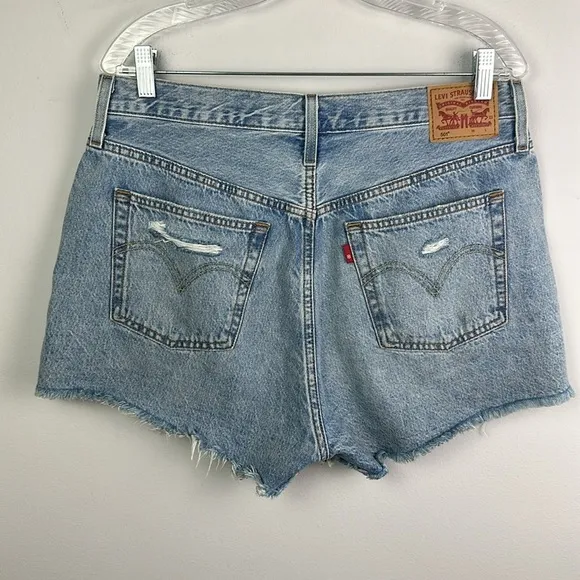 Levi’s 501 Distressed Raw Hem Jean Shorts Cutofffs High Waisted Size 32 Cotton