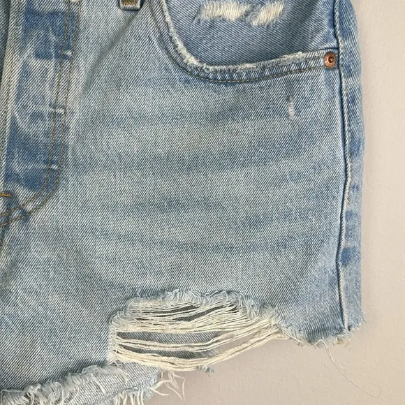 Levi’s 501 Distressed Raw Hem Size 28 Jean Shorts Cutoffs  High Waisted Cotton