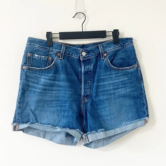 Levi’s Original Fit High-Rise 501 Dark Wash Denim Shorts Size 32