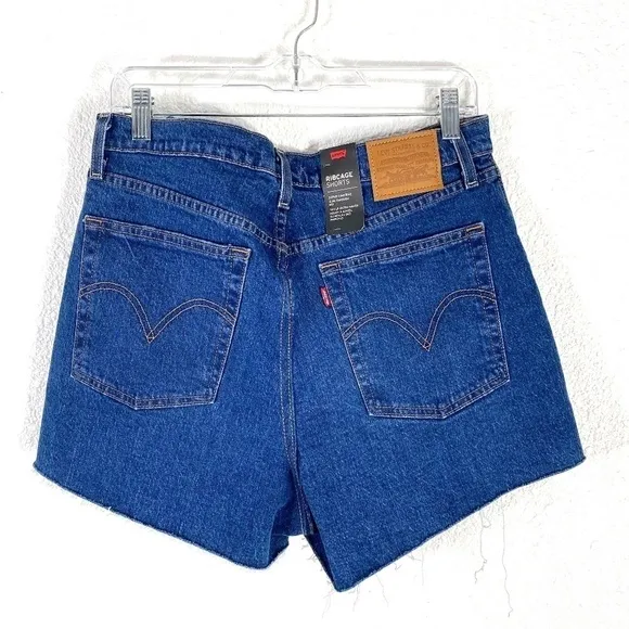 Levi's Ribecage Shorts High Waisted SZ 32 NEW