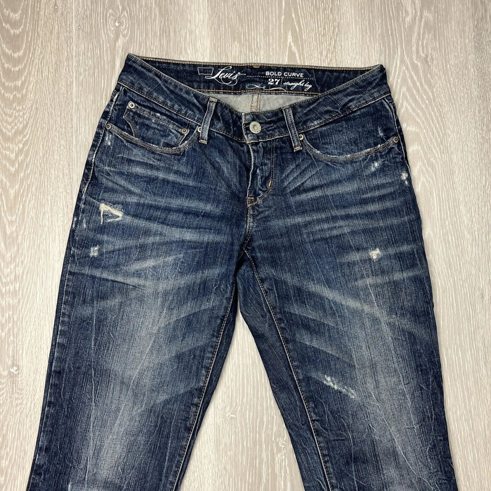 Levi’s Women’s Bold Curve Straight Leg Denim Jeans Size 27