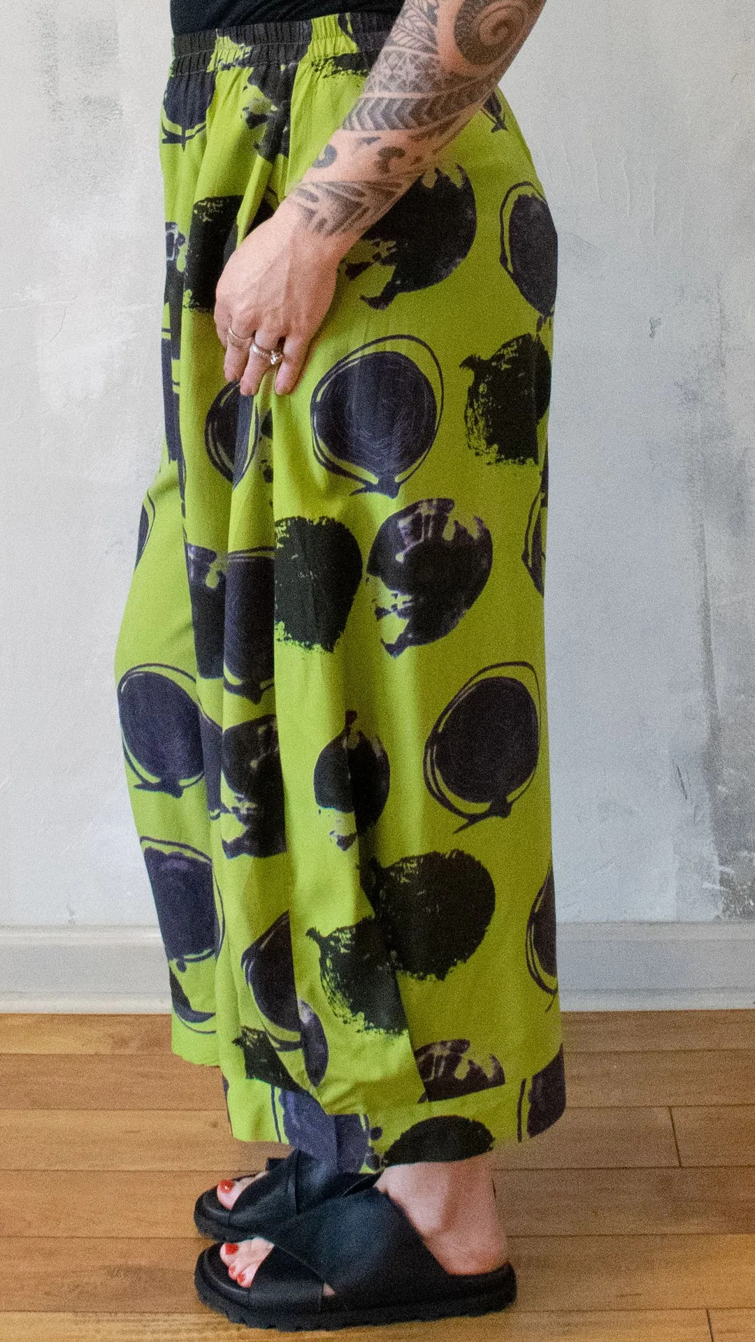 Lolita Pants in Green