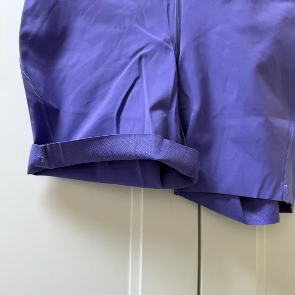 Lululemon Base Pace High-Rise Short 6’’
