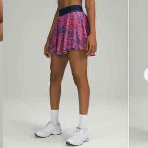 Lululemon Court Rival High Rise Skirt TallChroma Clash Multi / Mineral Blue