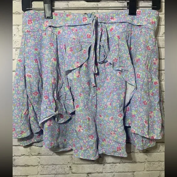 Majorelle Womens Floral High Waisted Paddy Shorts Zip Back in Blue Meadow