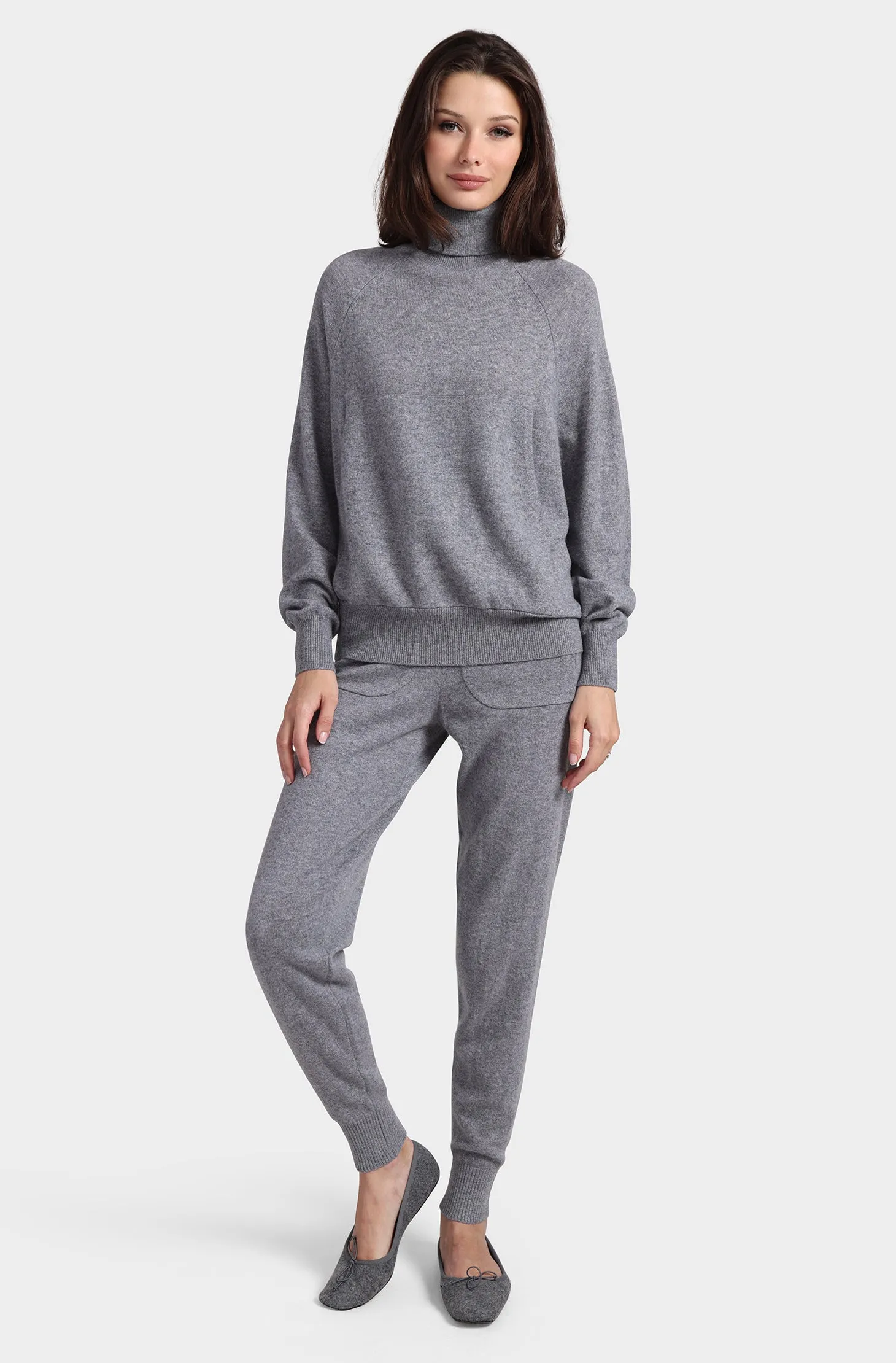 Minnie Rose Cashmere Oversized Pocket Turtleneck