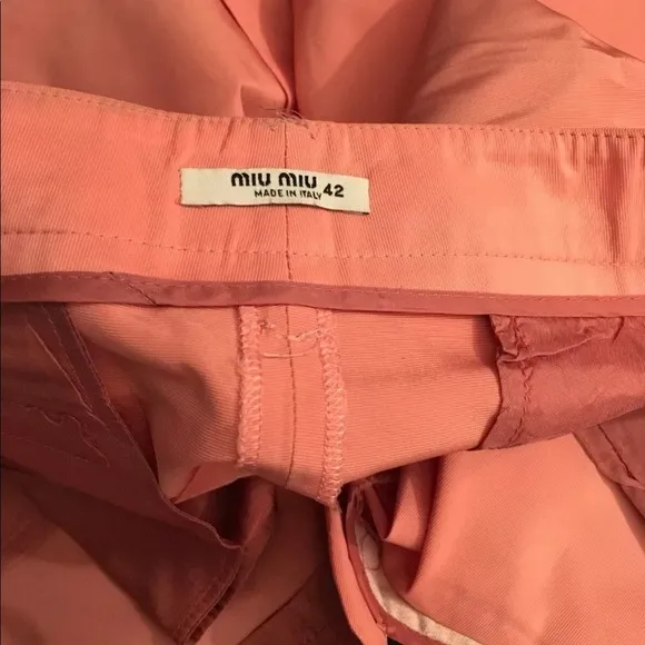 MIU MIU SHORTS SZ 4/6 US​​