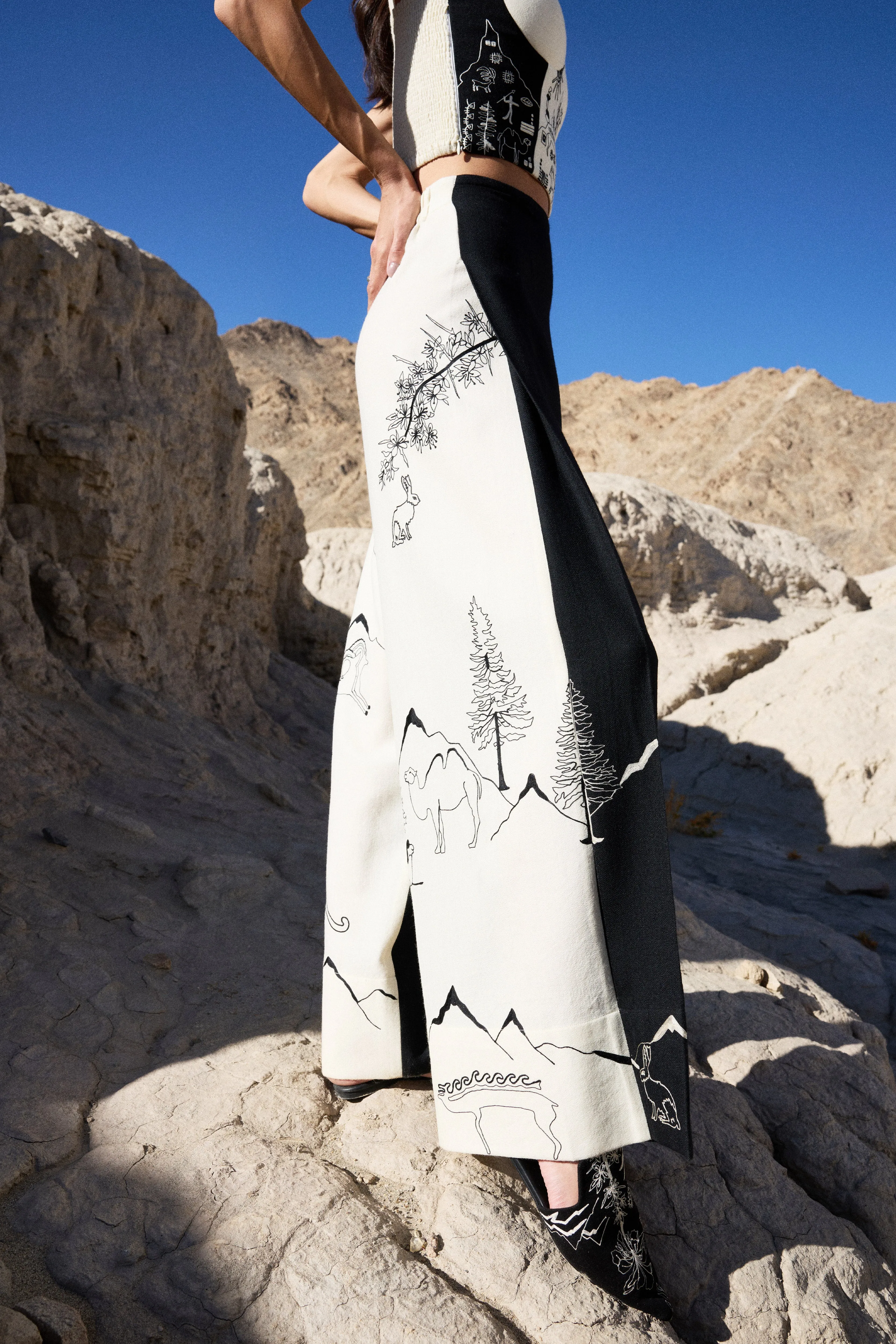 Nubra Woollen Pants (Ivory & Black)