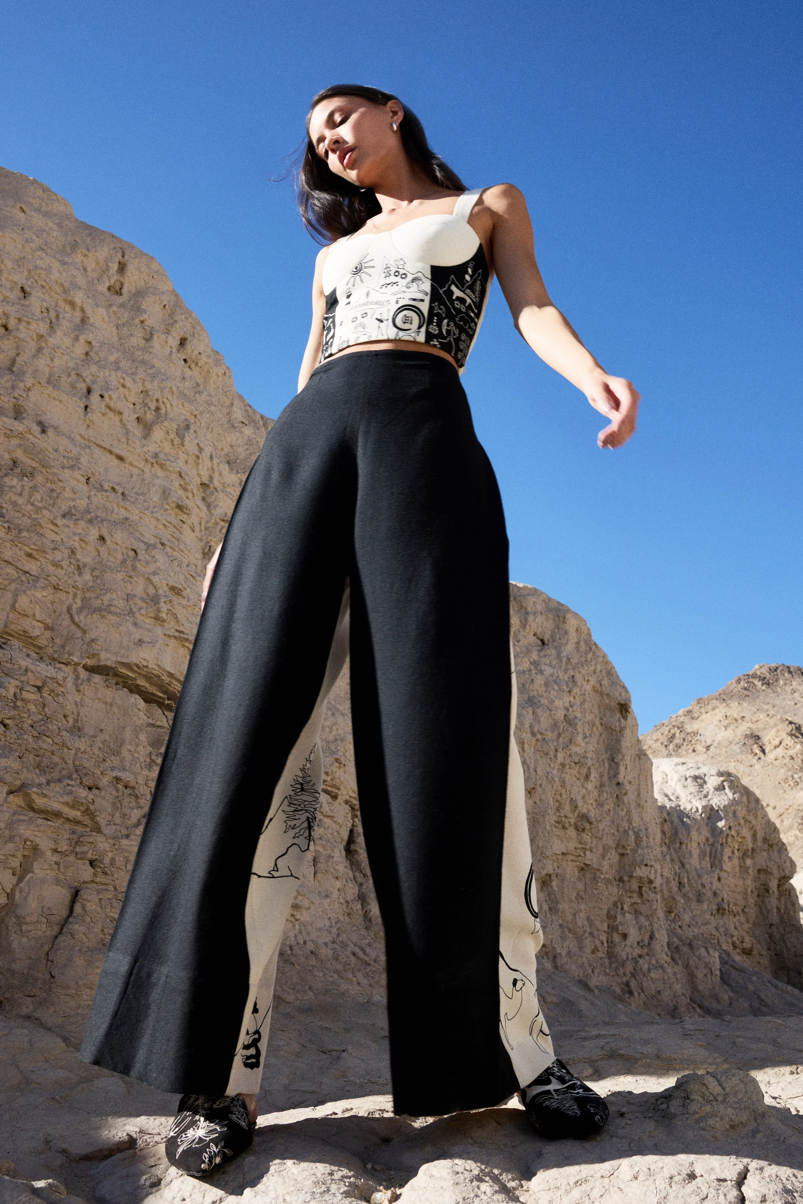 Nubra Woollen Pants (Ivory & Black)