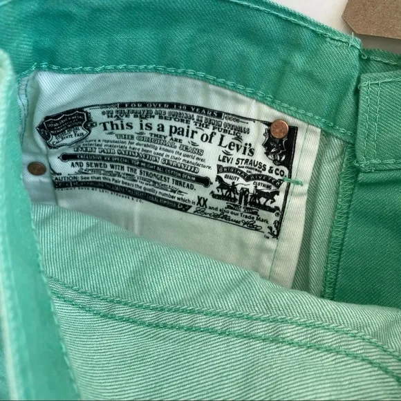 NWT Levi’s 501 Green Cuffed Button Fly Denim Shorts